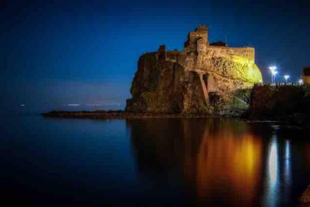 Malavoglia Suite 18 Aci Castello Kültér fotó